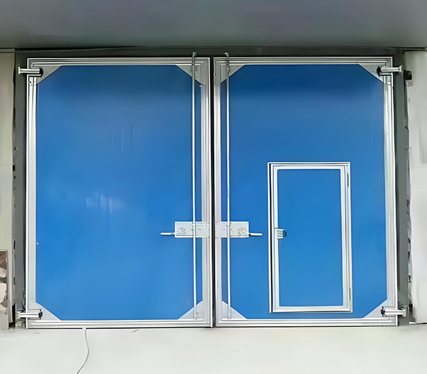 商州工业平开门