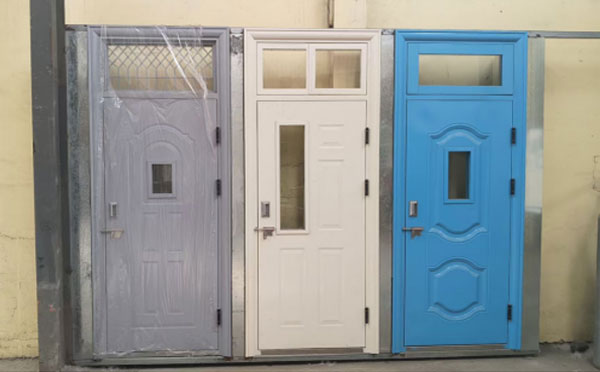 商州学校教室门