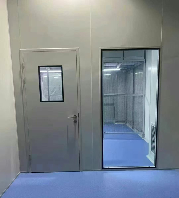 学校教学楼完成商州防火门标准化安装