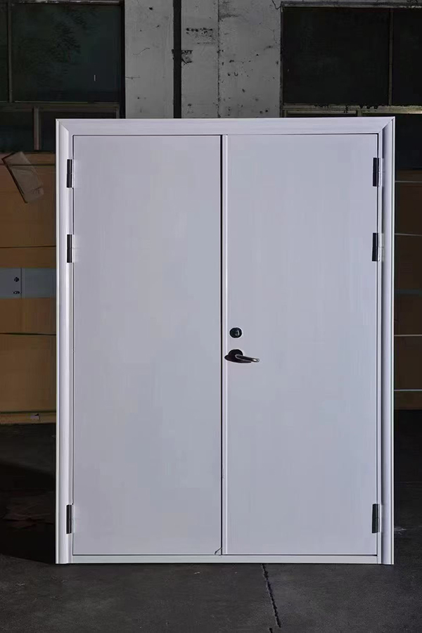 酒店项目完成公共区域商州防火门布设