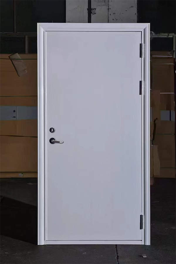 社区活动中心加装商州防火门保障居民安全